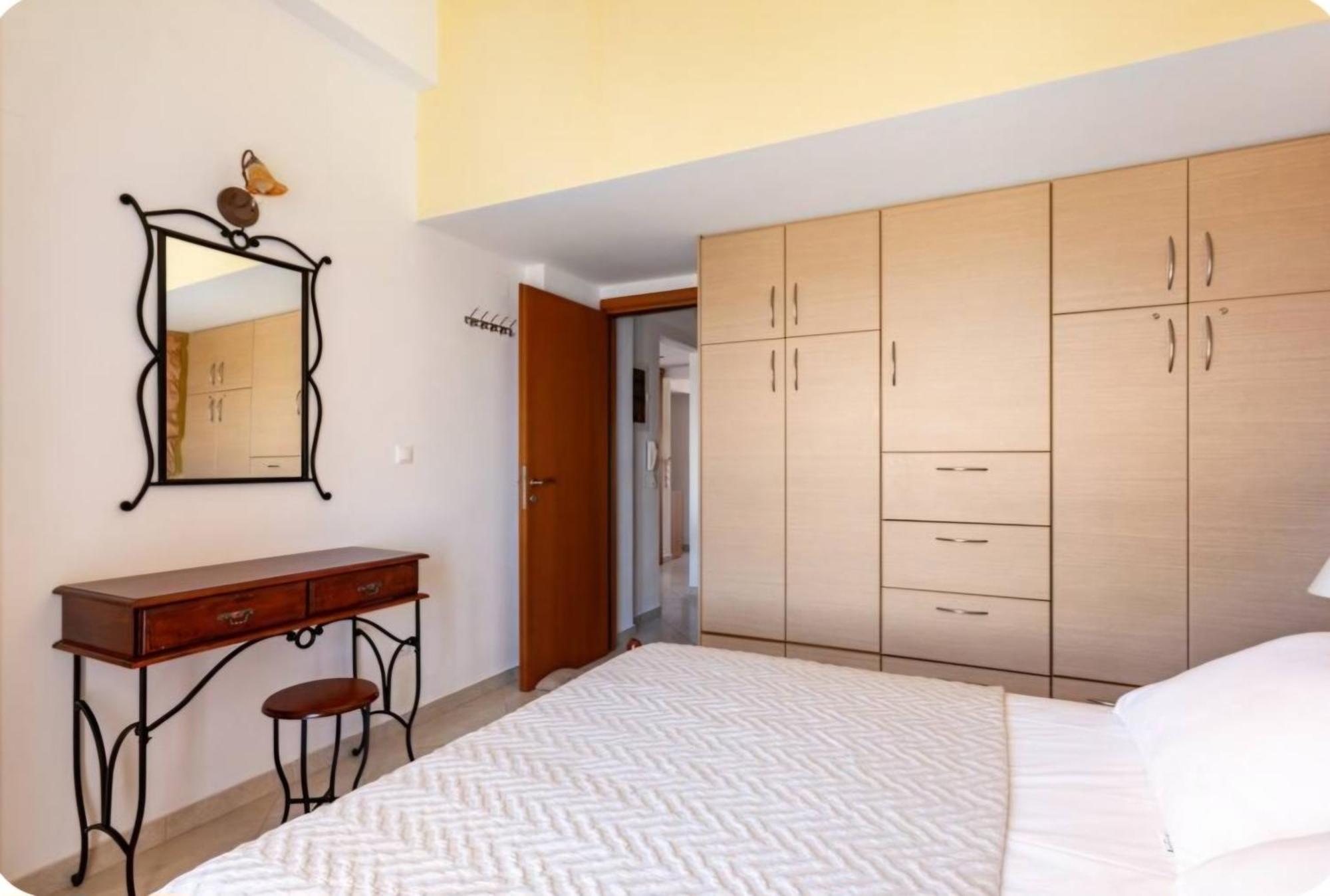 Thea Apartments Xirókambosz Szoba fotó